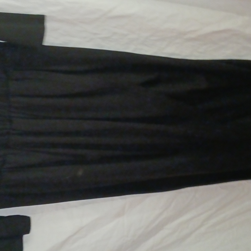 Dress - Picture 3 of 5